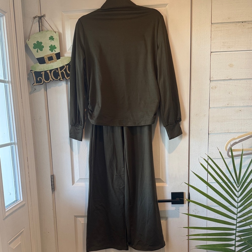 Olive Green Women's Lounge Set